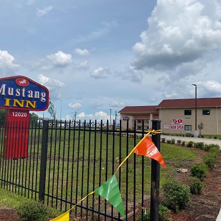Mustang Inn Хюстън Екстериор снимка